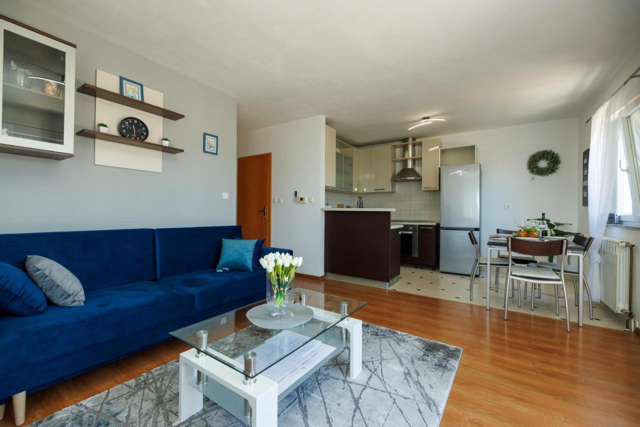 Apartman La Vista E' Bella คอร์นิช ภายนอก รูปภาพ
